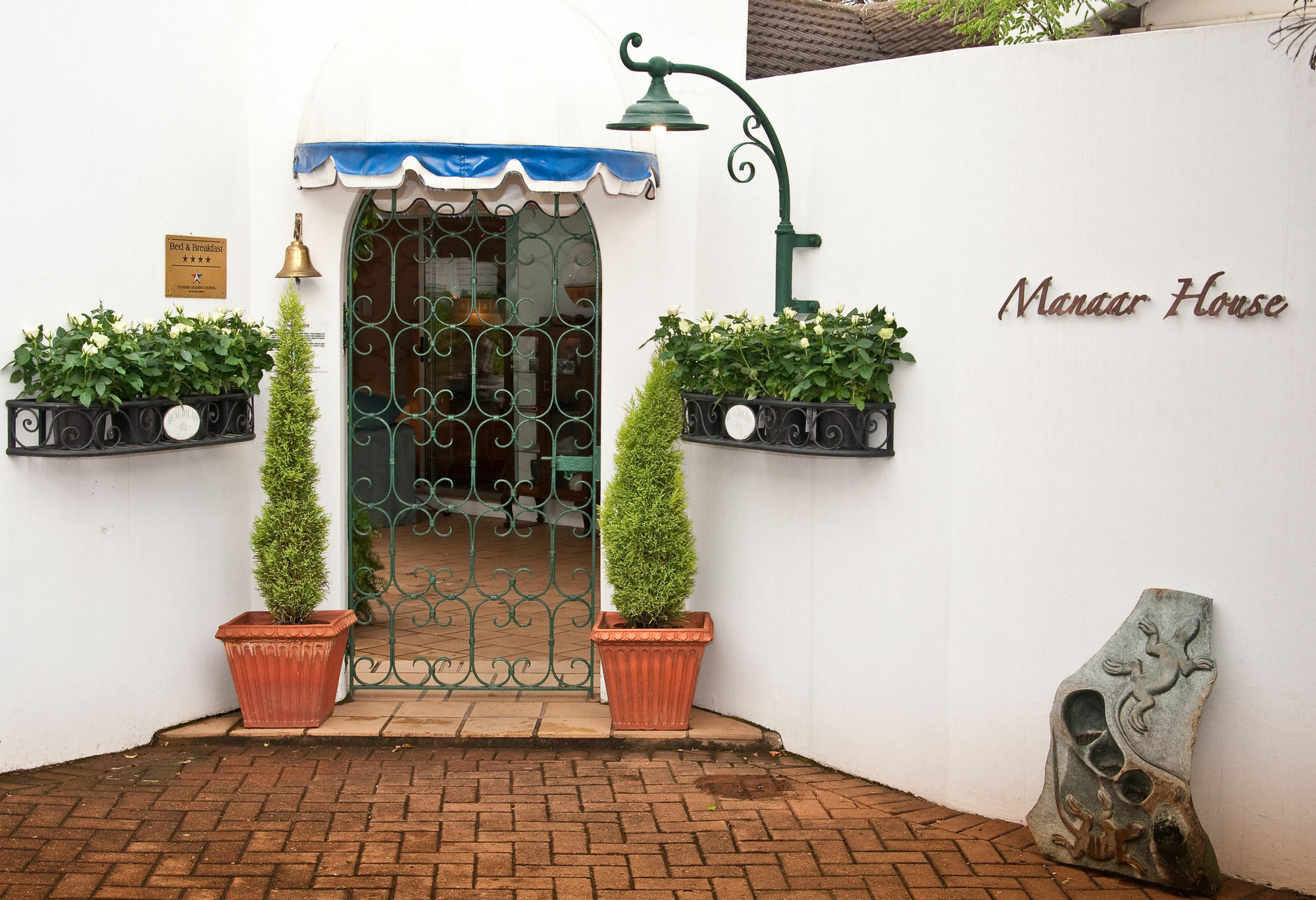 Manaar House Hotel Umhlanga Exterior photo